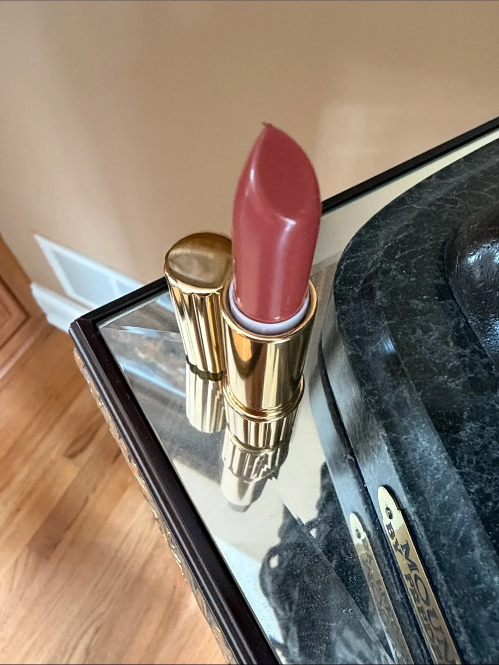 NWOTNeverUsedEstee Lauder SignatureHydra LustrelipstickCOPPER GLOW#27FullSizeUSA
